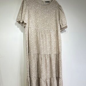 Cream Leopard Print Maxi Dress size XL